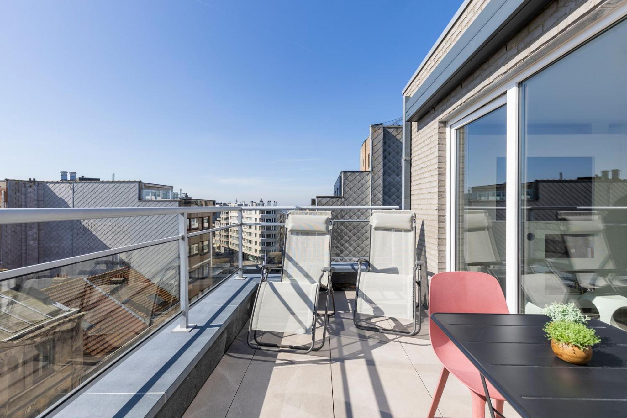 Apartamento Penthouse Bij Leopoldpark Ostende Exterior foto