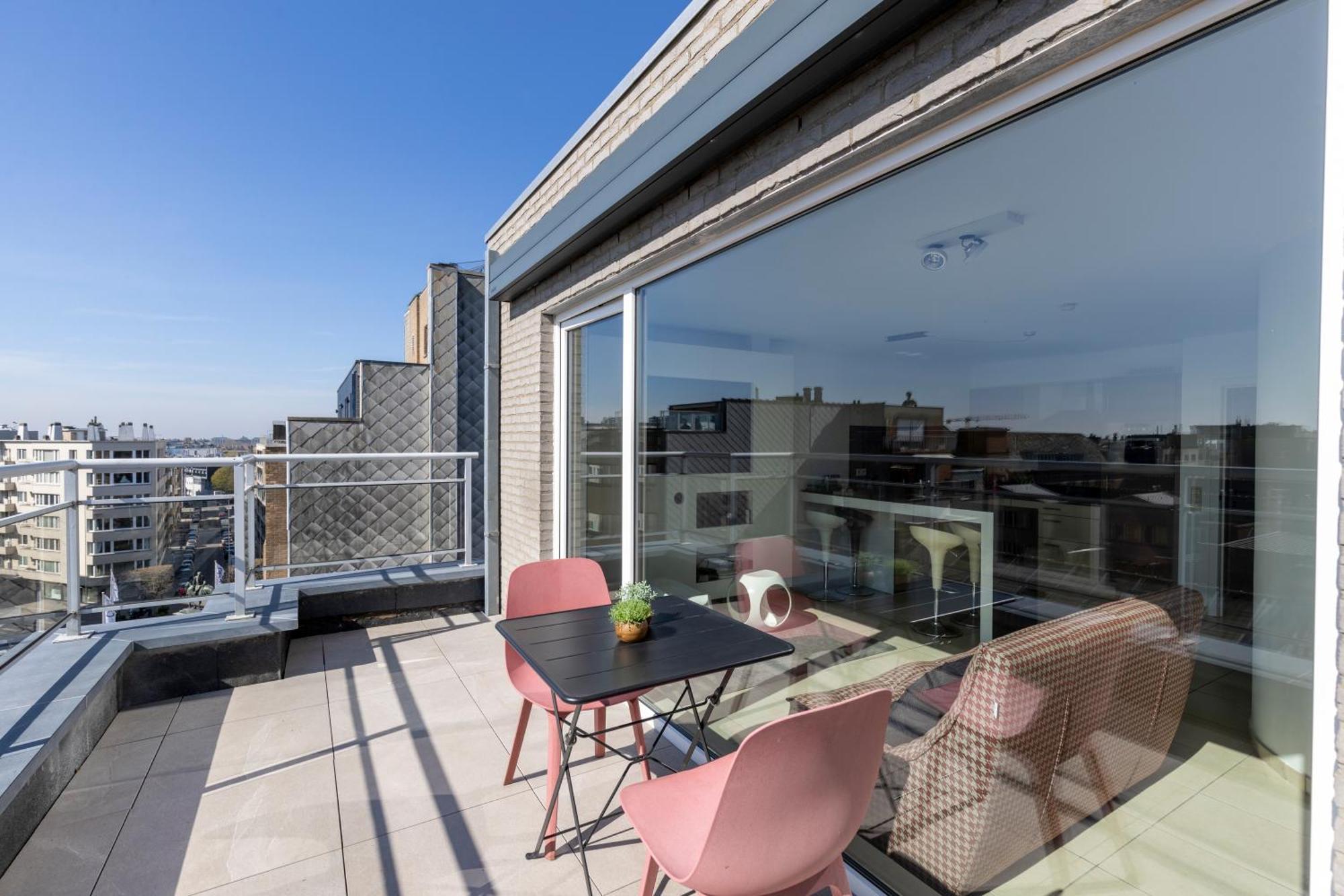Apartamento Penthouse Bij Leopoldpark Ostende Exterior foto